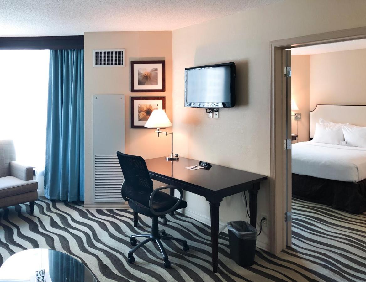 Fort Pontchartrain Detroit, A Wyndham Hotel Εξωτερικό φωτογραφία